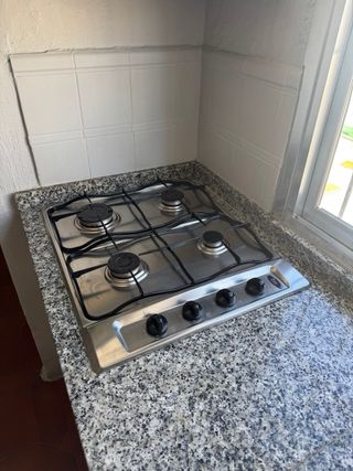 Cocina completa con electrodomésticos