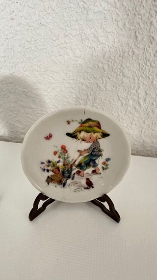2 Platitos de cerámica decorados