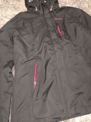 Cortavientos Quechua Negro y Multicolor