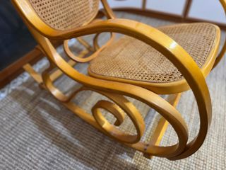 Mecedora Vintage Thonet Ratán y Madera