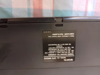Boombox Sony CFS-W404S