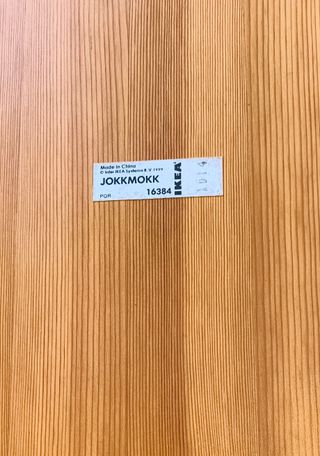 Mesa de comedor de madera Ikea modelo Jokkmokk