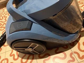 Aspiradora Rowenta azul