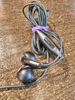 Auriculares Sony MH410c Jack 3.5mm