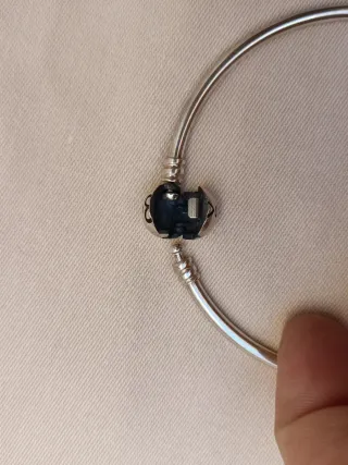 Pulsera plata con charm