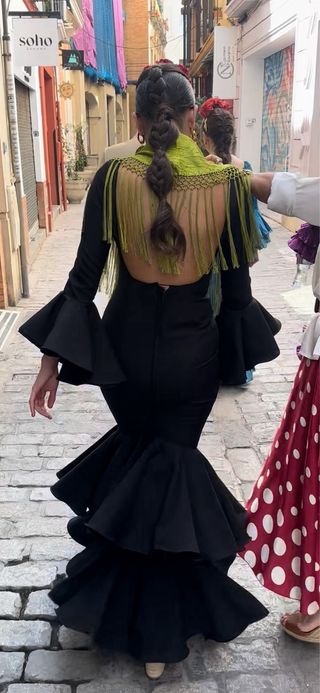 Vestido de flamenca negro