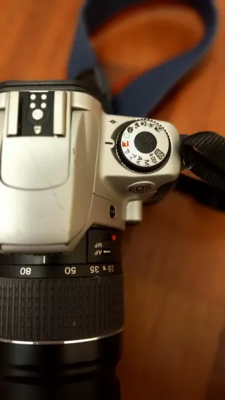 Cámara Canon EOS 300 Plata