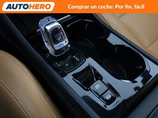 Volvo XC40 2.0 T4 Inscription 2WD