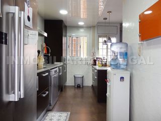 Casa adosada en venta en Marianao en Sant Boi de Llobregat