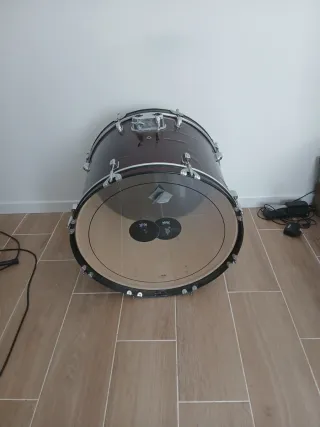 Bombo Mapex Tornado 22
