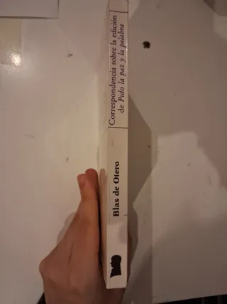 Correspondencia sobre la edición de "Pido la pa...