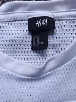 Camiseta H&M Rejilla Números 72