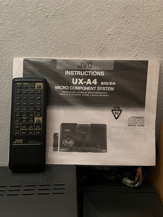 Torre de Sonido JVC UX-A4 con Altavoces, y mando