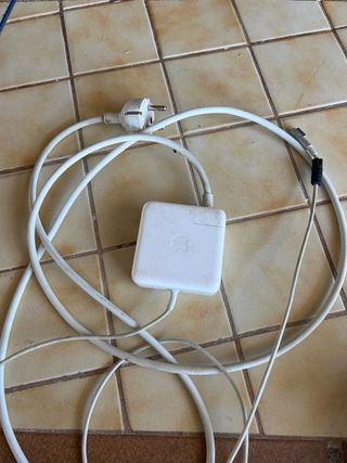 Cargador Apple MacBook Pro 2011
