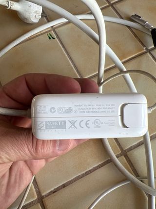 Cargador Apple MacBook Pro 2011