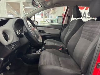 TOYOTA Yaris 70 LIVE