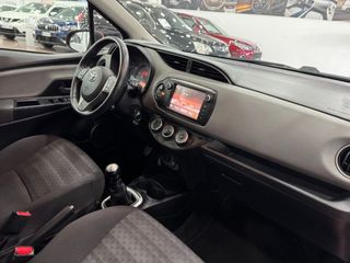 TOYOTA Yaris 70 LIVE