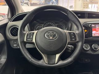 TOYOTA Yaris 70 LIVE