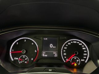 VOLKSWAGEN TRoc Advance Style 1.6 TDI 85kW 115CV
