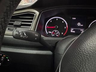 VOLKSWAGEN TRoc Advance Style 1.6 TDI 85kW 115CV