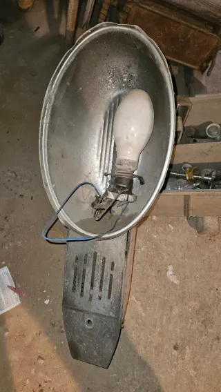 Lampada industriale metallo