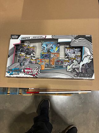Pokemon TCG Unova Premium Collection