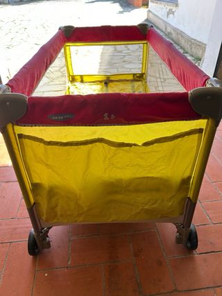 Parque infantil portátil para bebés