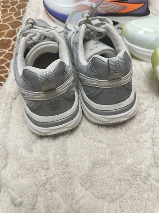 Lote zapatillas chica