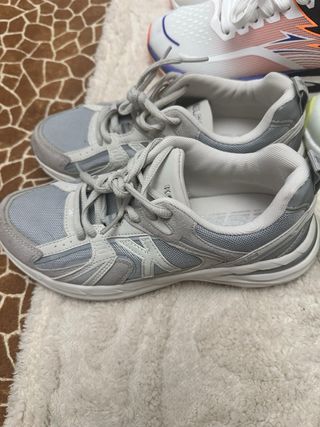 Lote zapatillas chica