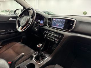 KIA Sportage 1.6 MHEV Business 100kW 136CV 4x2