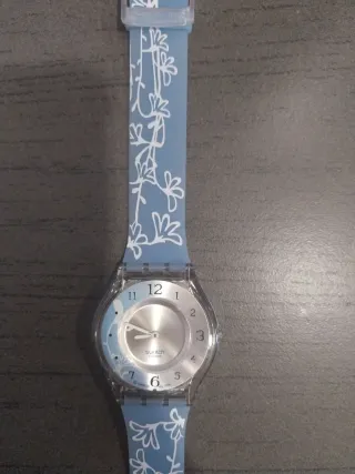 Reloj de pulsera.