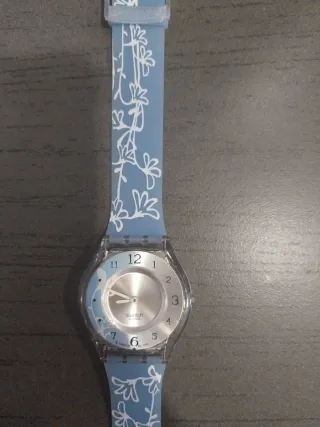 Reloj de pulsera.