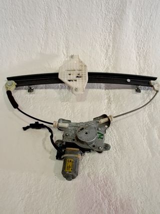 MOTOR ELEVALUNAS TRASERO IZQUIERDO CHEVROLET CAPTIVA 777025