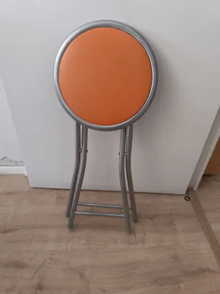Taburete Plegable Metálico Naranja