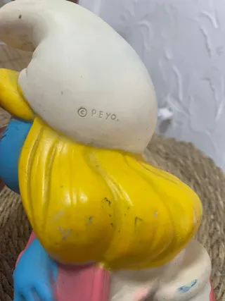 Muñeca Pitufina Goma Enfermera Jeringuilla