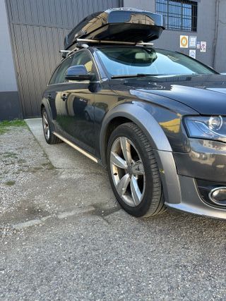 Audi A4 Allroad 2011
