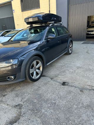Audi A4 Allroad 2011