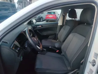 Volkswagen T-Cross 1.0 TSI DSG 2025