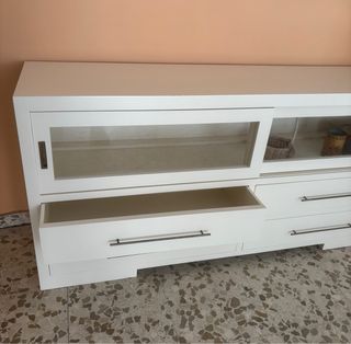 Aparador crema 4 cajones y 2 puertas