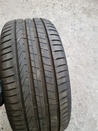 Neumático Pirelli Cinturato P7 225/40R18