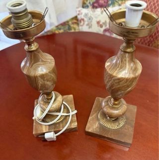 Juego 2 lámparas de mesa de mármol