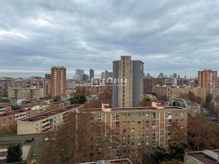 Piso en venta en La Verneda i la Pau en Barcelona