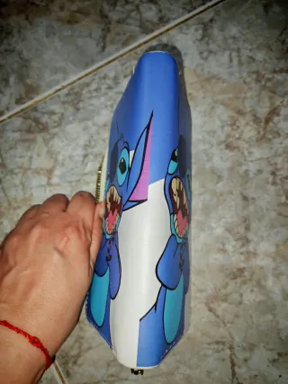 Cartera Stitch Azul y Blanca