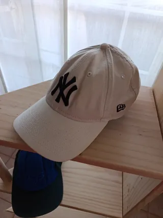 Lote 3 gorras niño Mickey, Fox, NY