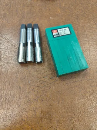 Machos de roscar M16 6H LH HSS