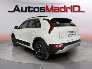 Kia Niro 1.6 GDi HEV 104kW (141CV) Concept