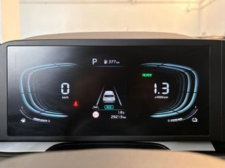 Kia Niro 1.6 GDi HEV 104kW (141CV) Concept