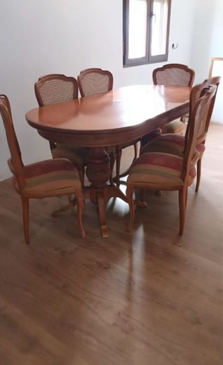 Mesa y 6 Sillas Comedor Madera