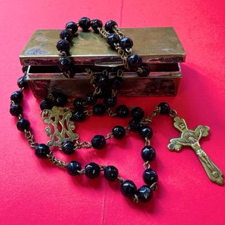 Rosario Plata Dorada Ónix Negro