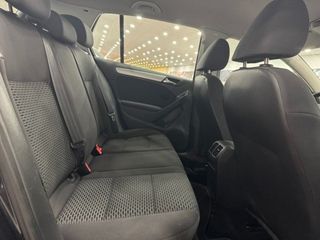 VOLKSWAGEN Golf 1.6 TDI 105cv DPF DSG Sport